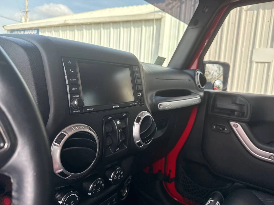 2015 Jeep JK Wrangler - Image 15 of 19