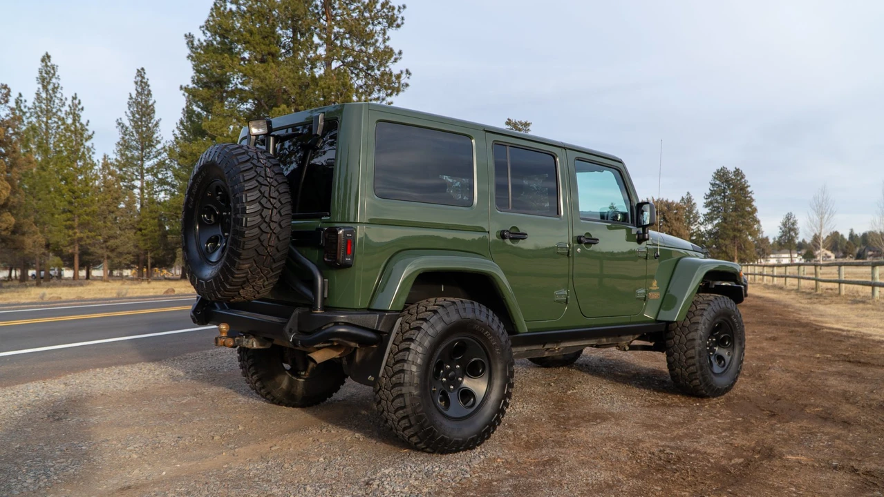 2015 Jeep JK Wrangler - Image 18 of 31