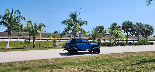 2015 Jeep Wrangler Unlimited Rubicon (JK) Sport Utility 4D