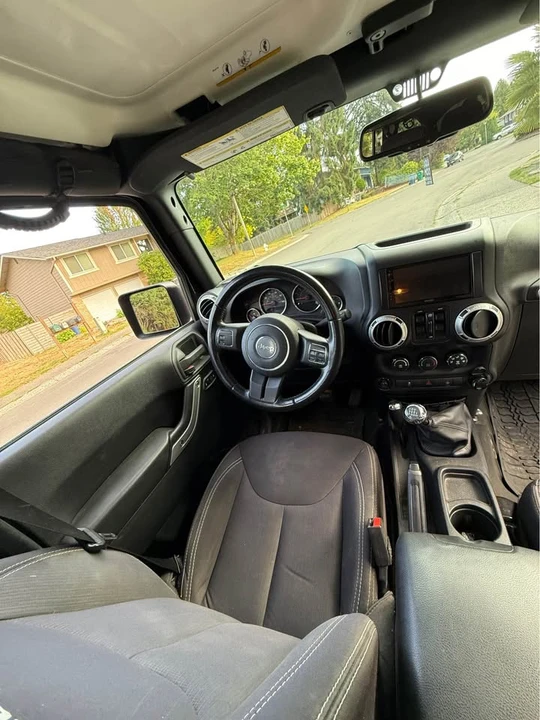2015 Jeep JK Wrangler - Image 7 of 9