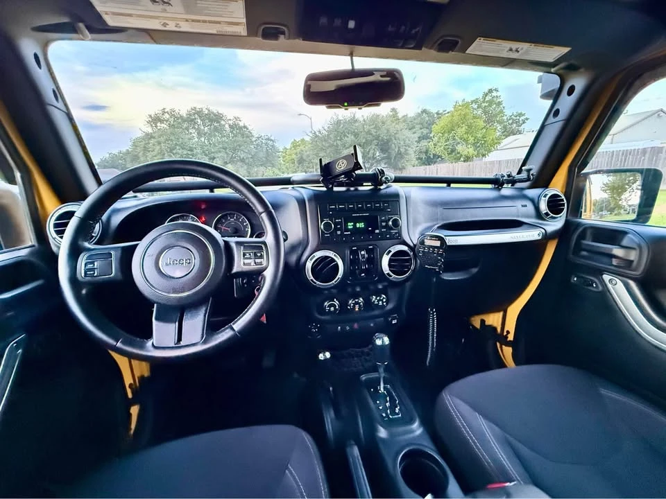 2015 Jeep JK Wrangler - Image 15 of 16