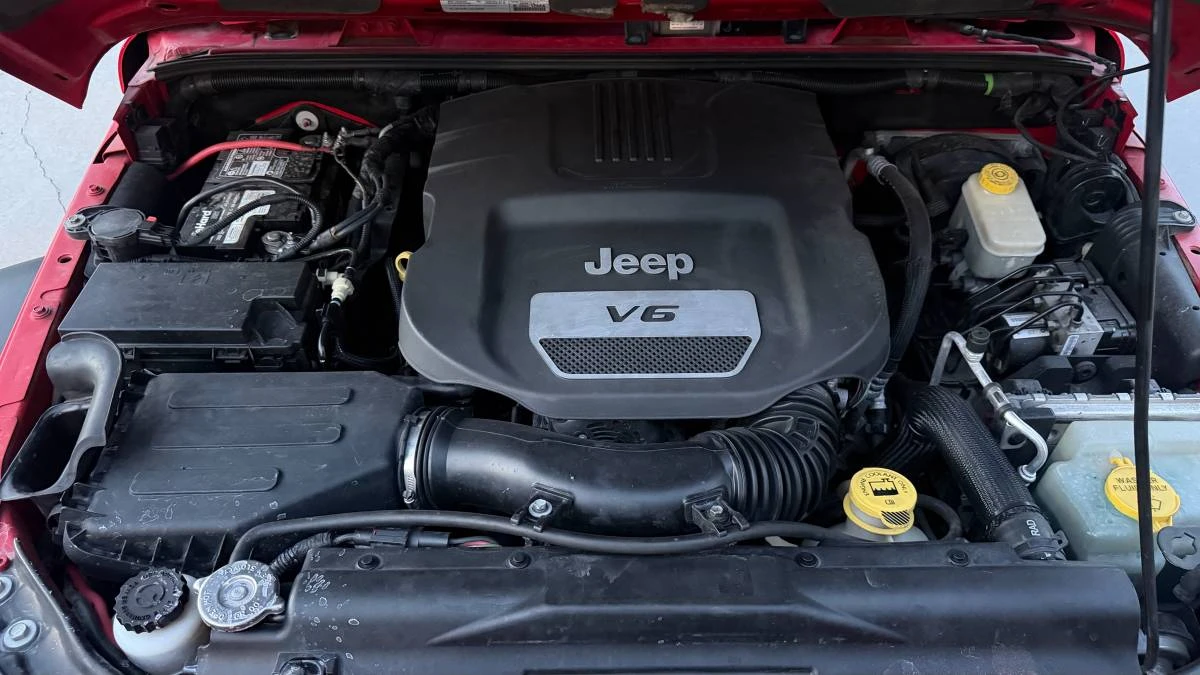 2015 Jeep JK Wrangler - Image 15 of 17