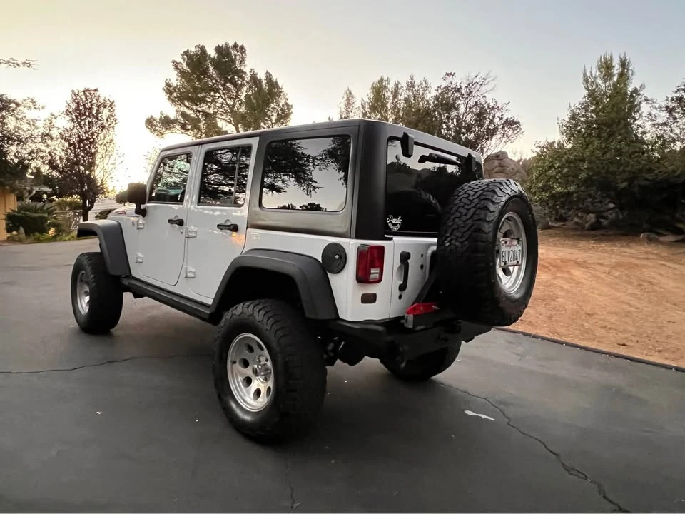 2015 Jeep JK Wrangler - Image 4 of 15