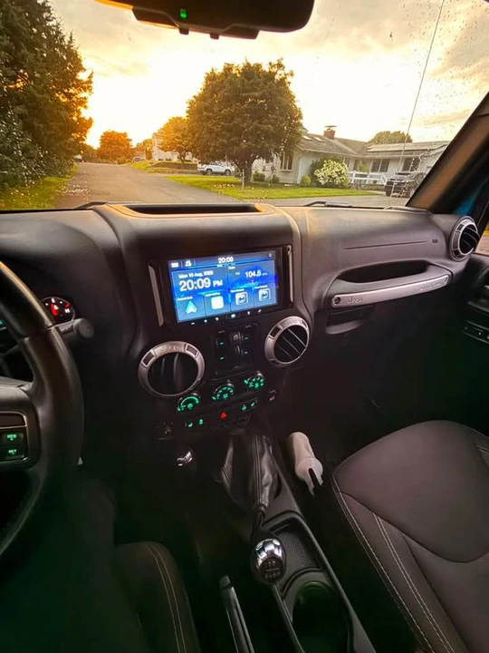 2015 Jeep JK Wrangler - Image 10 of 17