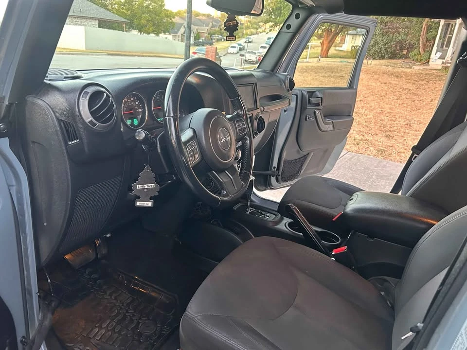 2015 Jeep JK Wrangler - Image 18 of 19