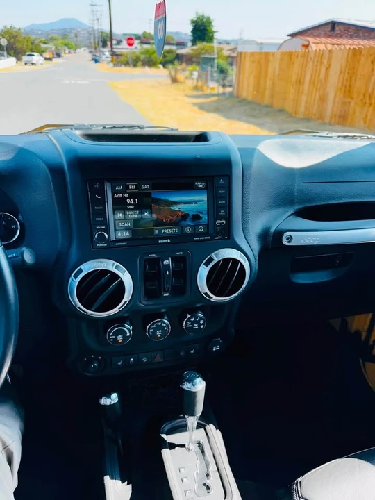 2015 Jeep JK Wrangler - Image 11 of 17