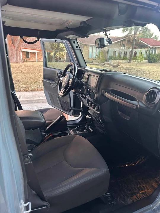 2015 Jeep JK Wrangler - Image 14 of 19