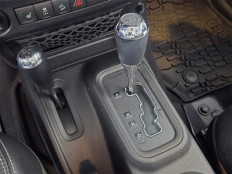 2015 Jeep JK Wrangler - Image 18 of 21