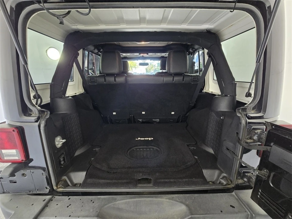 2015 Jeep JK Wrangler - Image 10 of 21