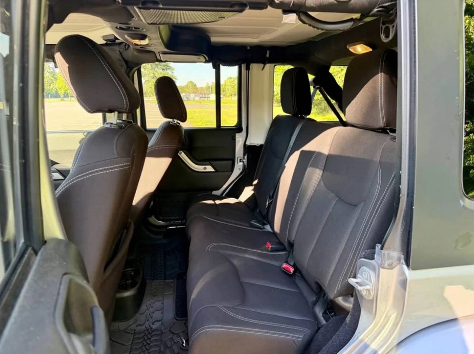 2015 Jeep JK Wrangler - Image 10 of 12