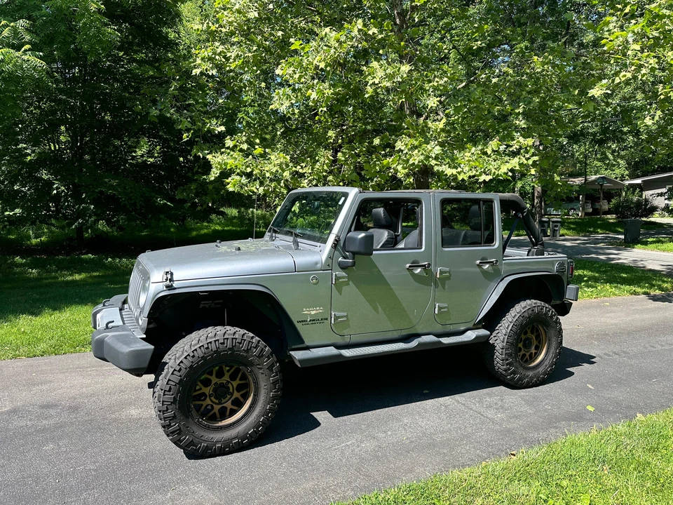 2015 Jeep JK Wrangler - Image 10 of 31