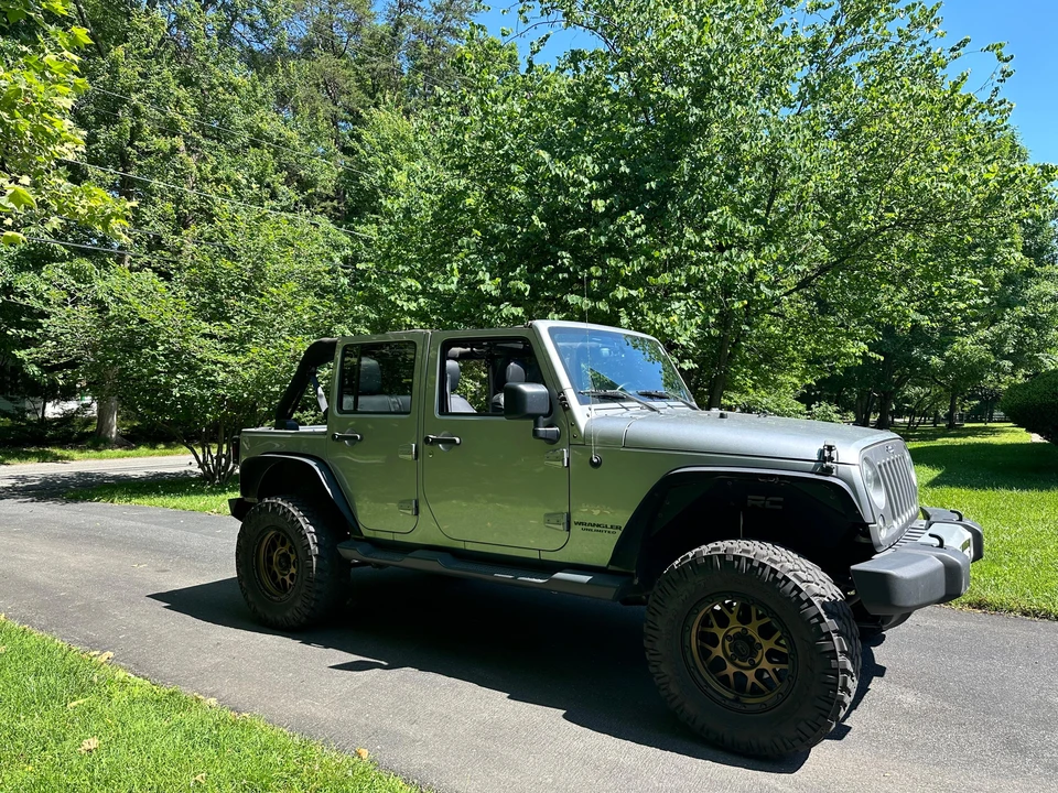 2015 Jeep JK Wrangler - Image 18 of 31