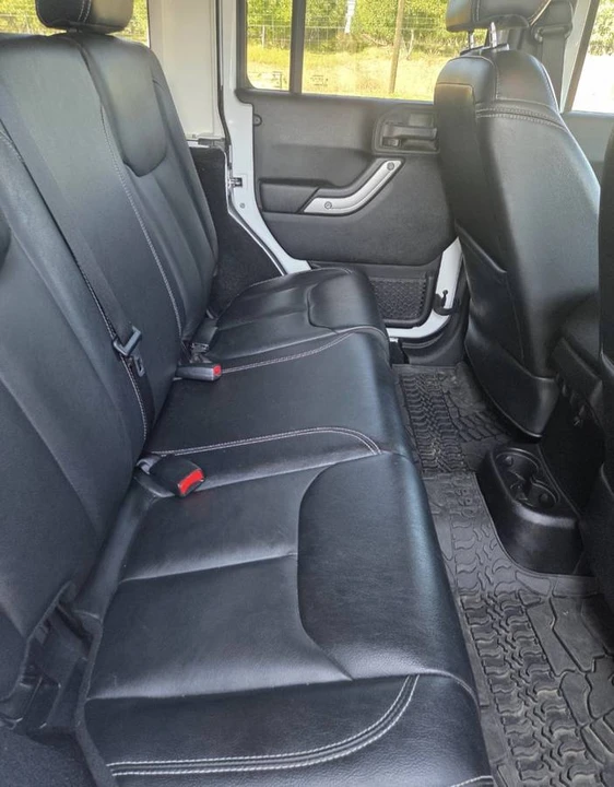 2015 Jeep JK Wrangler - Image 16 of 17