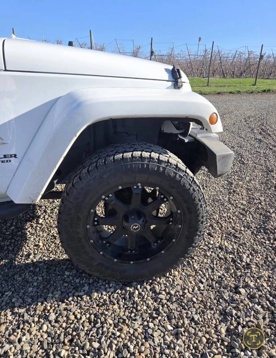 2015 Jeep JK Wrangler - Image 8 of 17