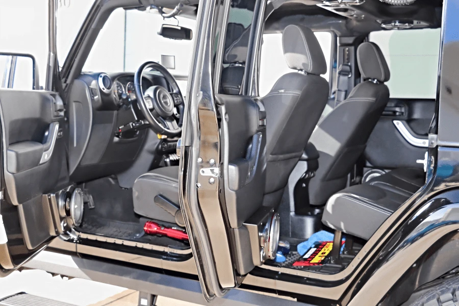 2015 Jeep JK Wrangler - Image 10 of 11