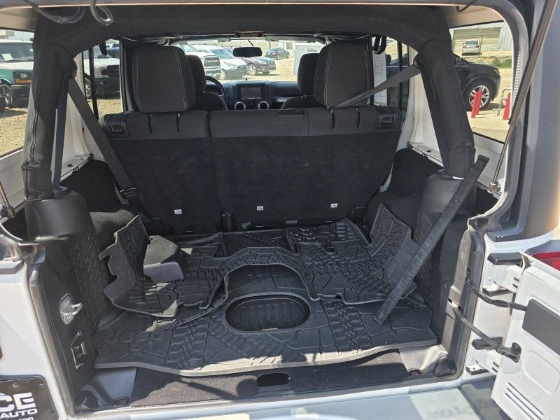 2015 Jeep JK Wrangler - Image 23 of 31