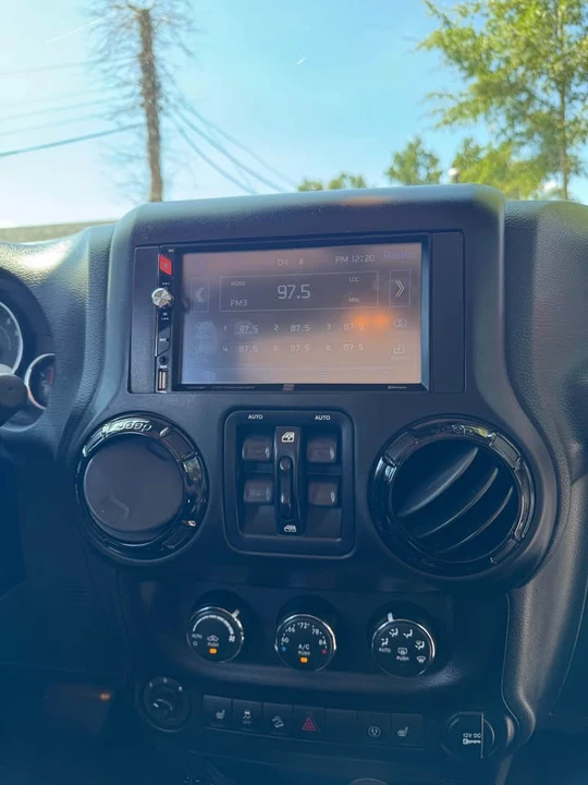 2015 Jeep JK Wrangler - Image 6 of 12