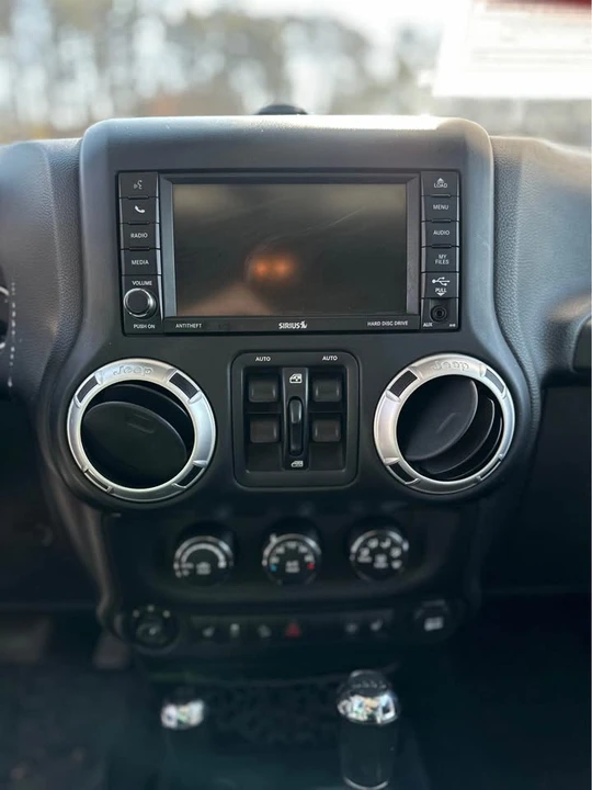 2015 Jeep JK Wrangler - Image 15 of 21
