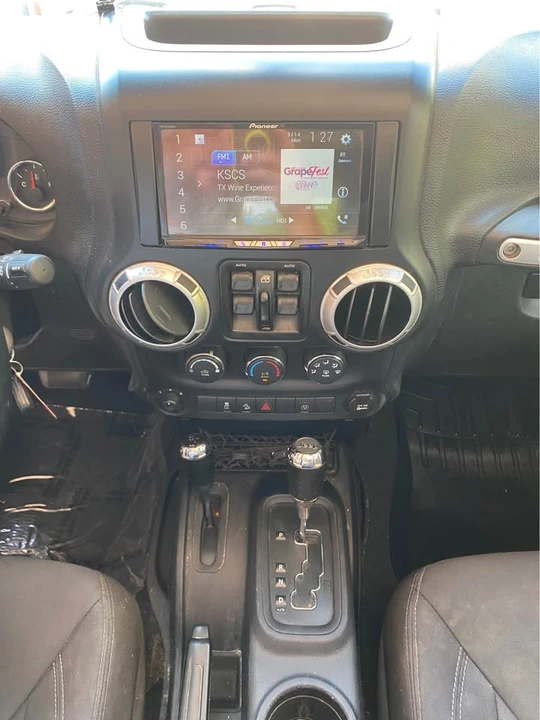2015 Jeep JK Wrangler - Image 14 of 15