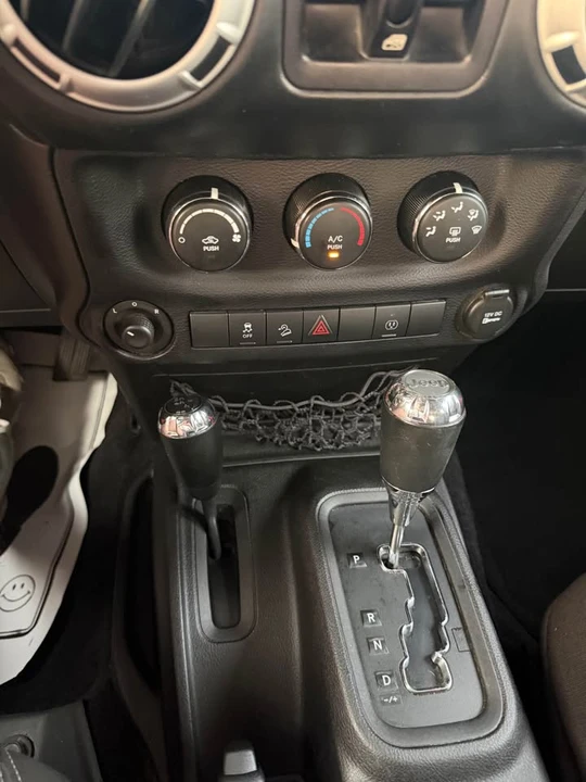 2015 Jeep JK Wrangler - Image 10 of 15