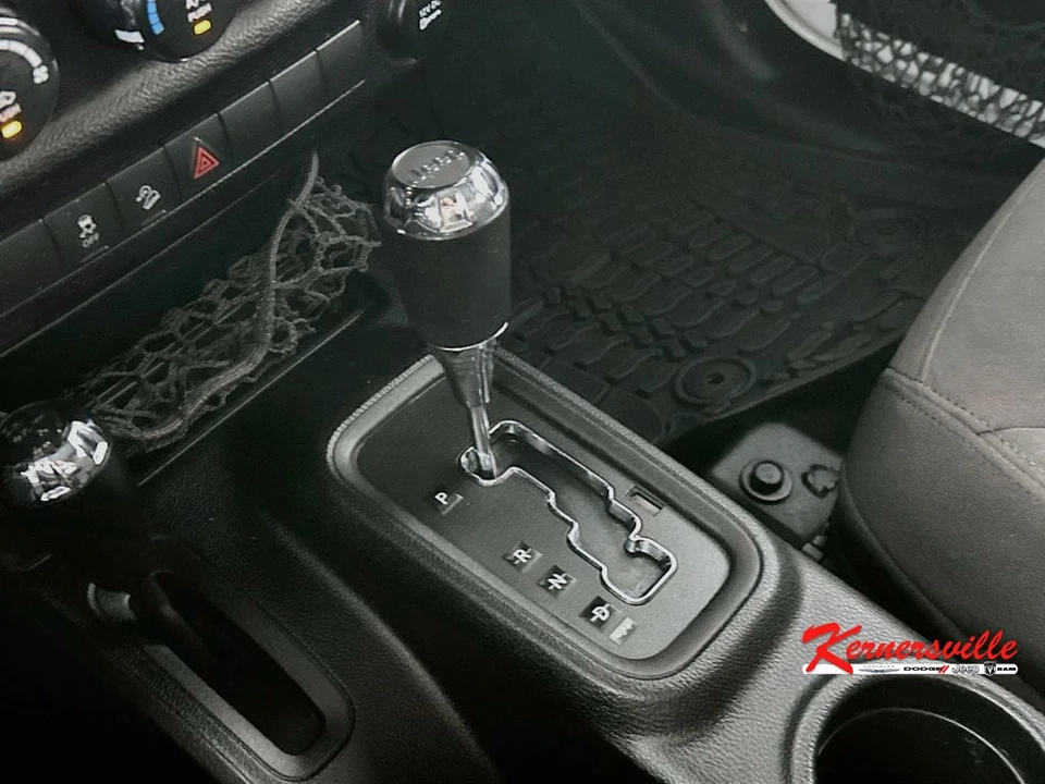 2015 Jeep JK Wrangler - Image 16 of 24