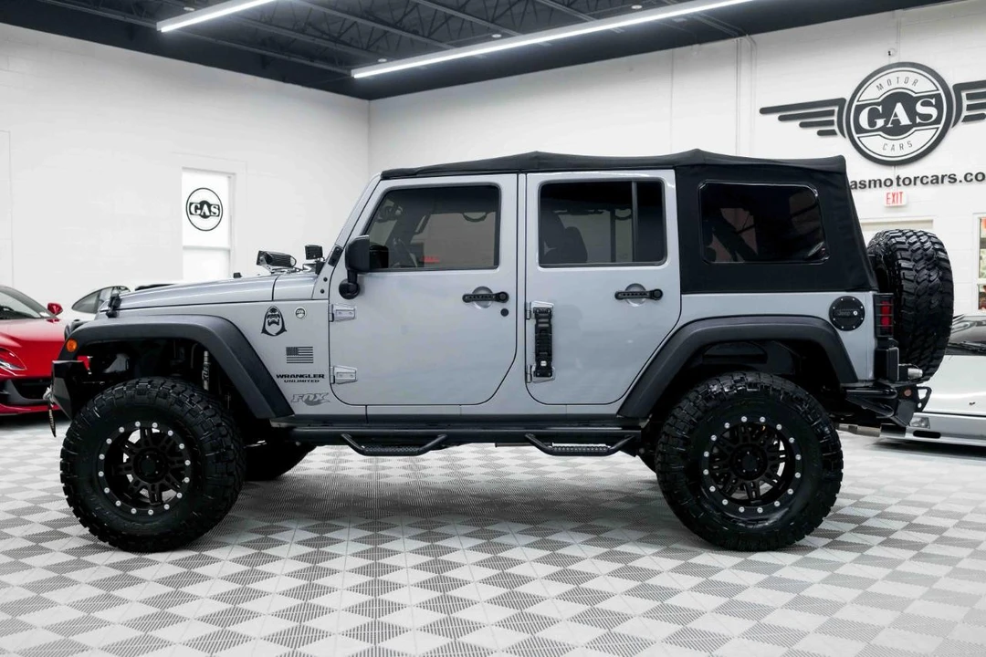 2015 Jeep JK Wrangler - Image 8 of 31