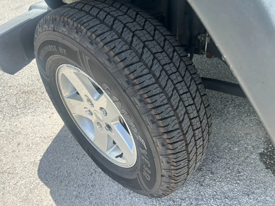 2015 Jeep JK Wrangler - Image 13 of 14
