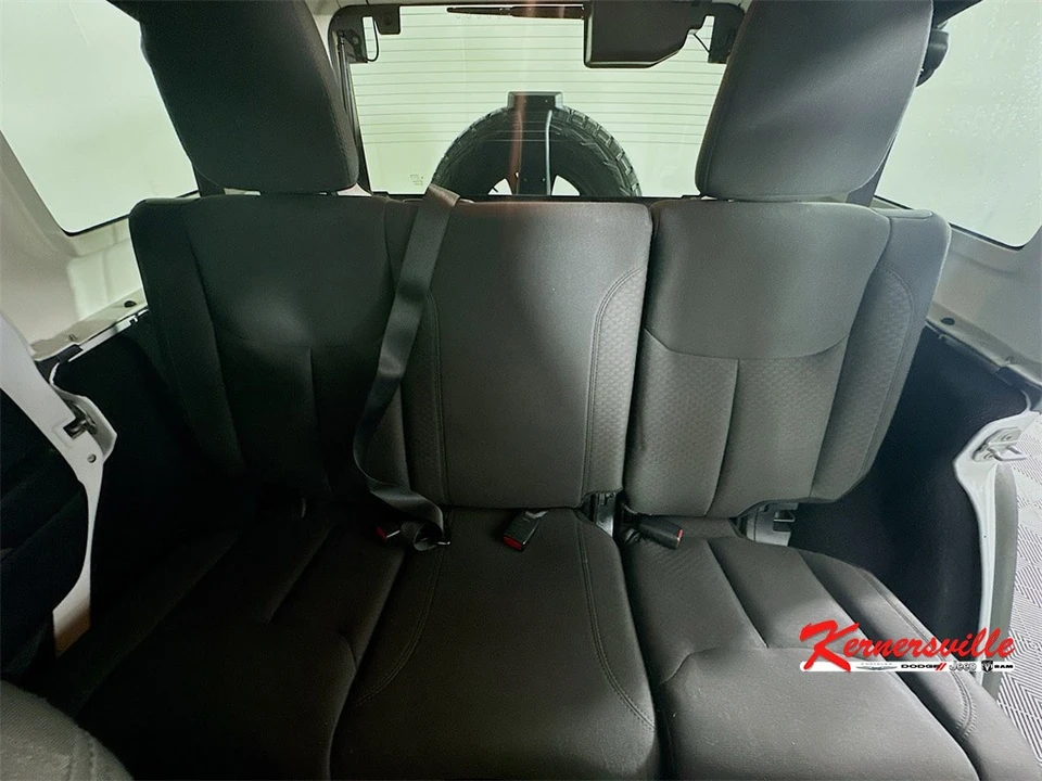 2015 Jeep JK Wrangler - Image 13 of 21