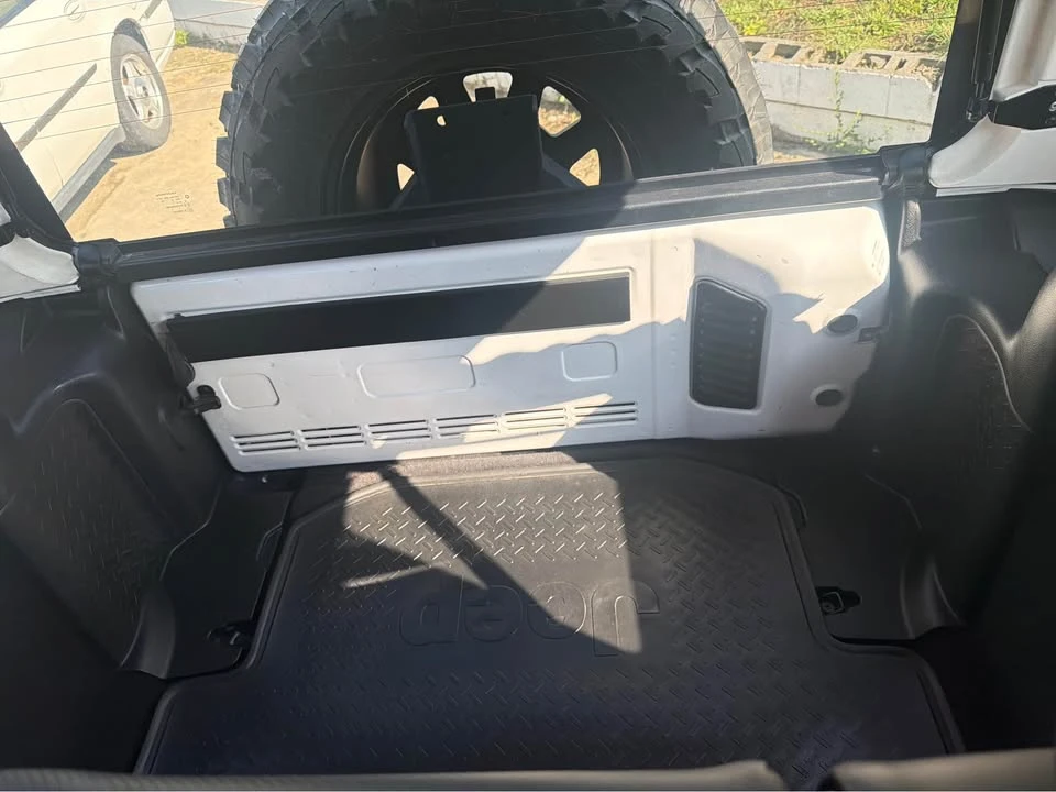 2015 Jeep JK Wrangler - Image 7 of 14