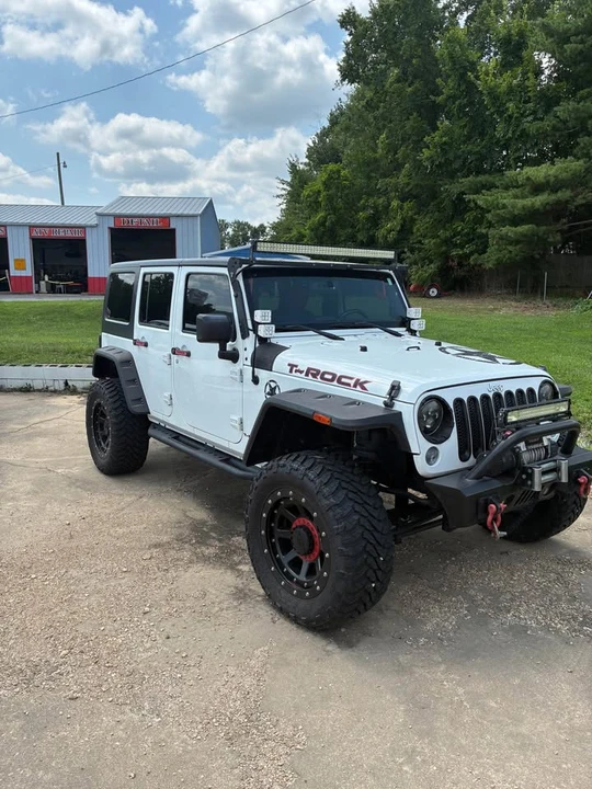 2015 Jeep JK Wrangler - Image 13 of 14