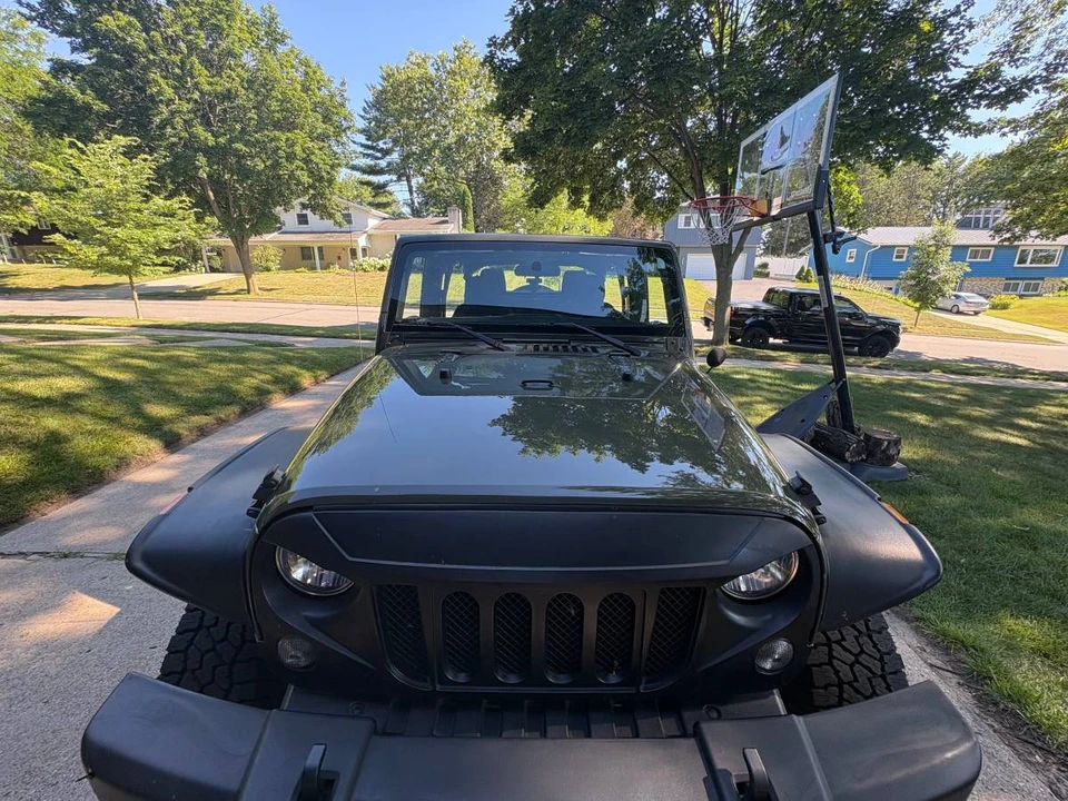 2015 Jeep JK Wrangler - Image 2 of 9