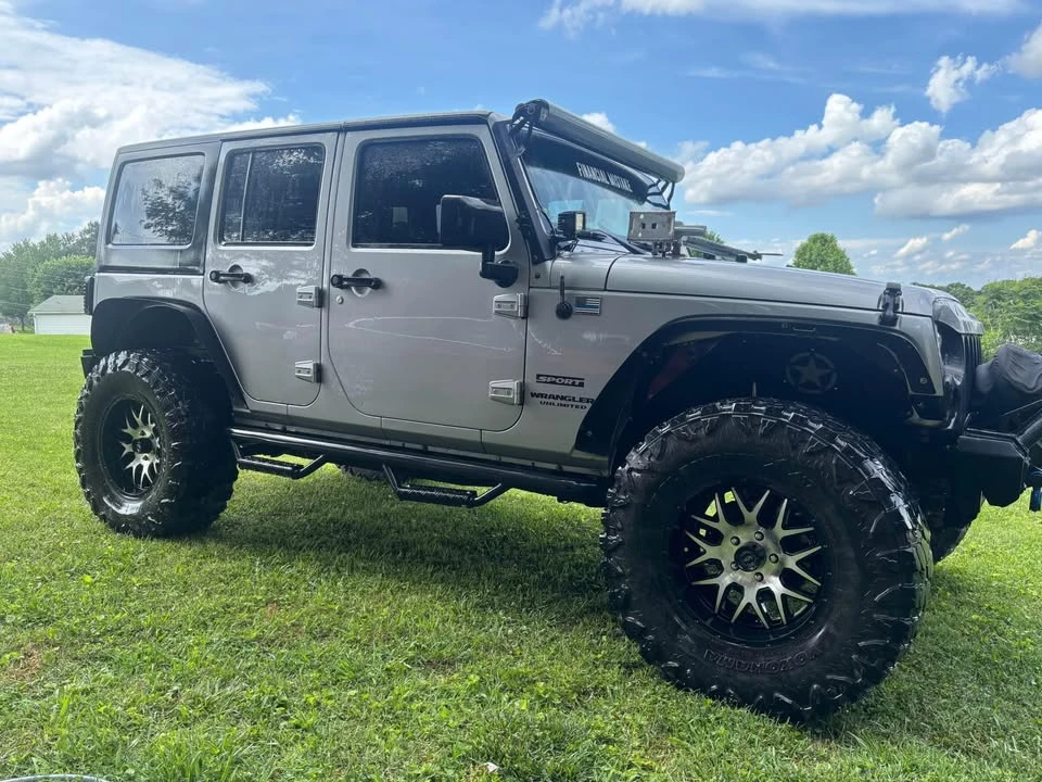 2015 Jeep JK Wrangler - Image 2 of 8