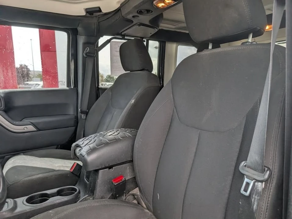 2015 Jeep JK Wrangler - Image 6 of 8