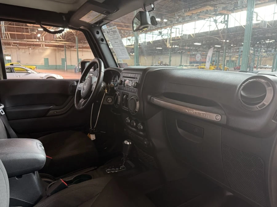 2015 Jeep JK Wrangler - Image 14 of 22