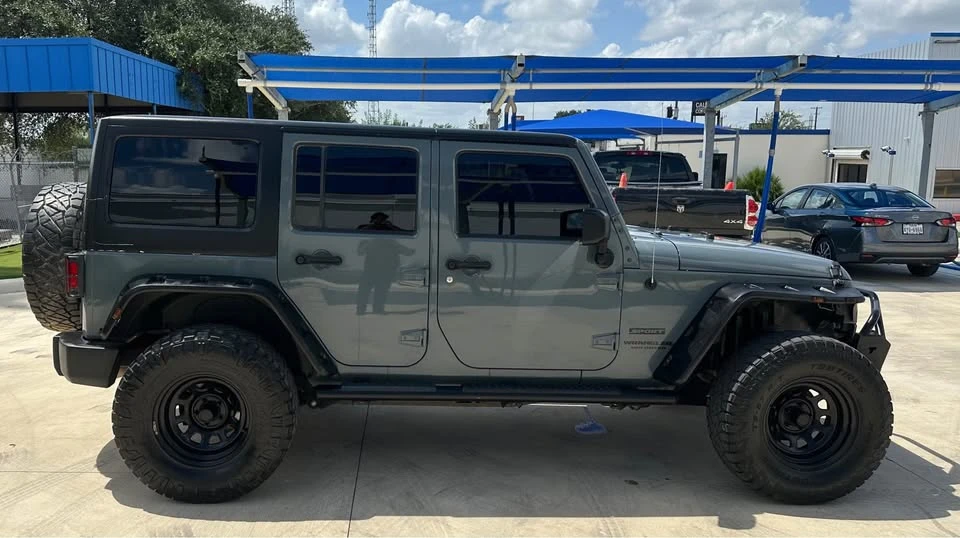 2015 Jeep JK Wrangler - Image 9 of 13