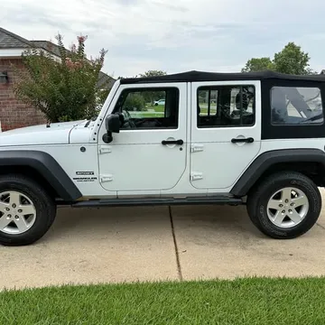 2015 Jeep Wrangler Unlimited Sport SUV 4D