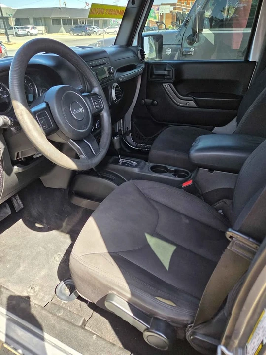 2015 Jeep JK Wrangler - Image 4 of 4