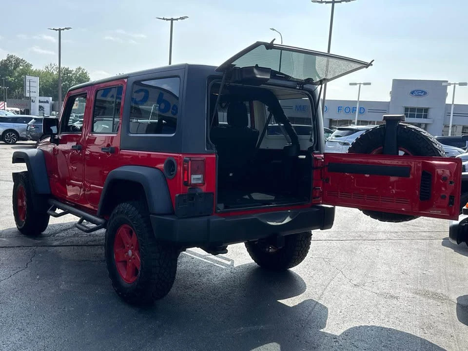 2015 Jeep JK Wrangler - Image 15 of 16