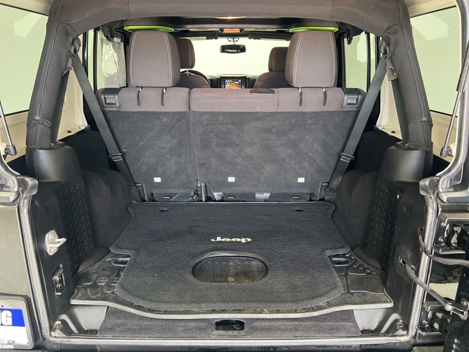 2015 Jeep JK Wrangler - Image 20 of 21