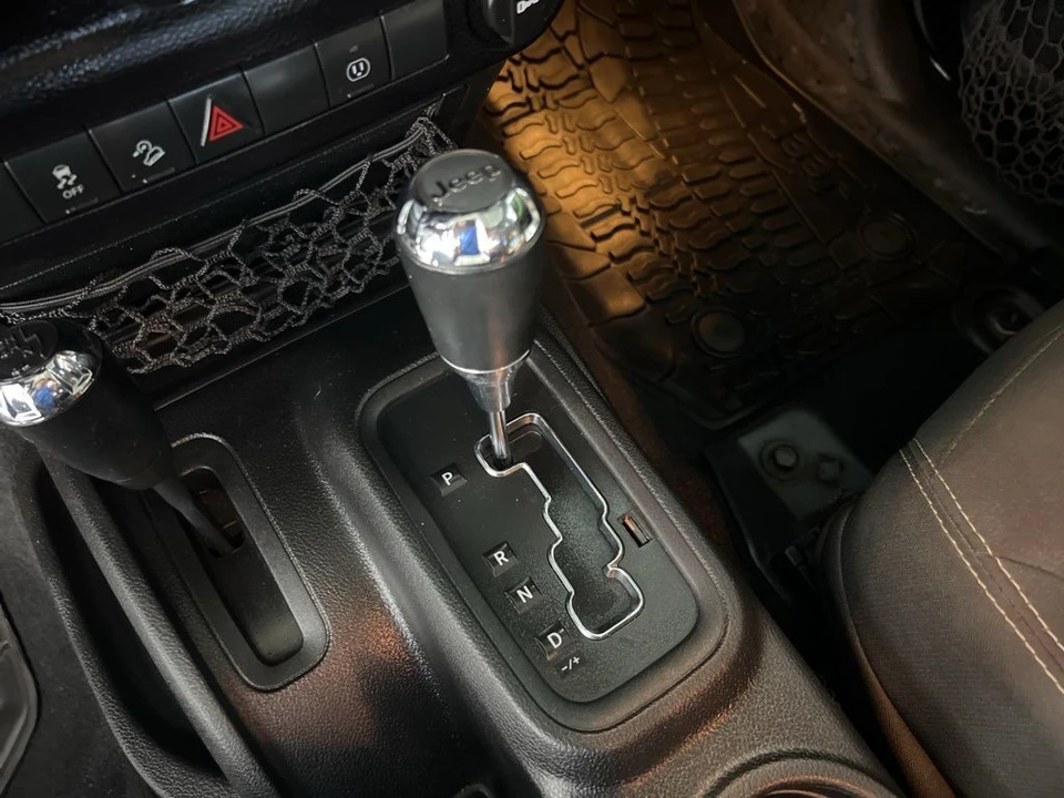 2015 Jeep JK Wrangler - Image 13 of 21