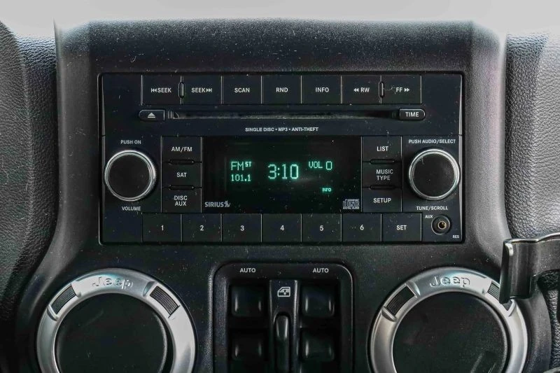 2015 Jeep JK Wrangler - Image 11 of 12