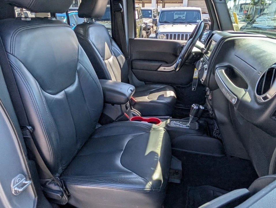 2015 Jeep JK Wrangler - Image 16 of 21