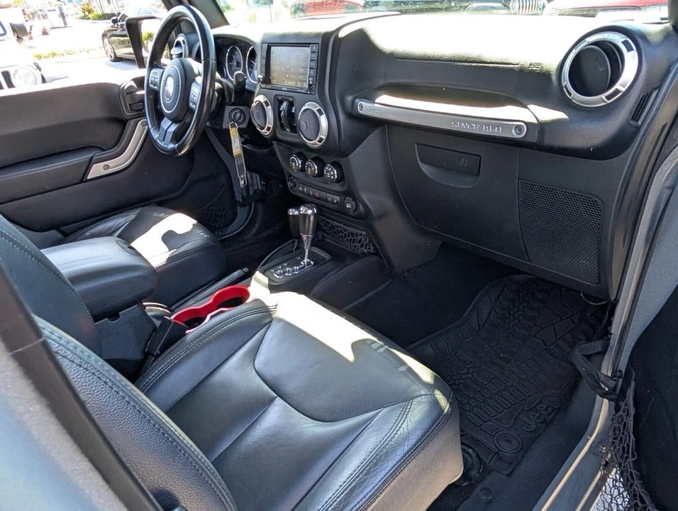 2015 Jeep JK Wrangler - Image 15 of 21