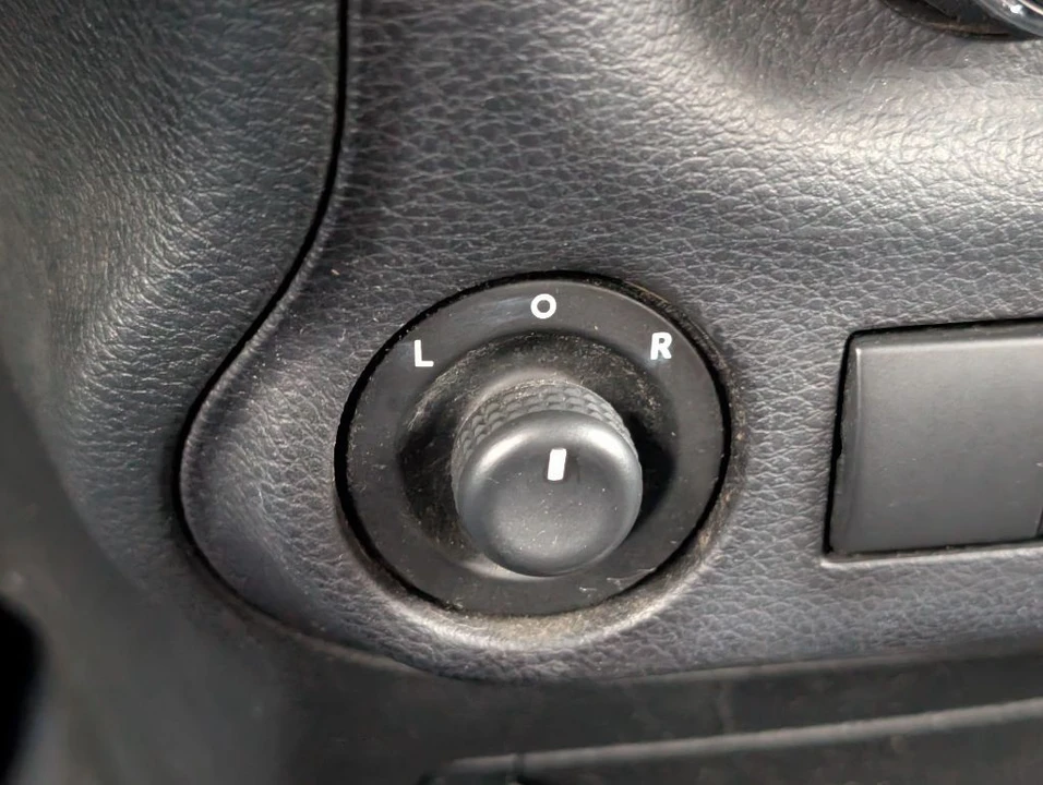 2015 Jeep JK Wrangler - Image 17 of 21