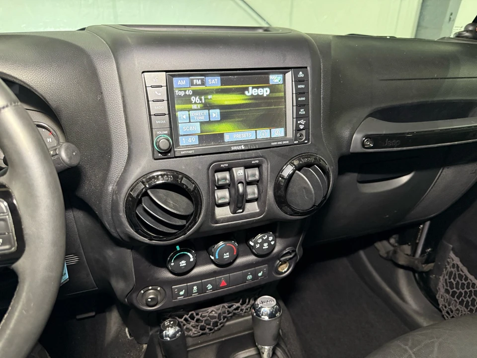 2015 Jeep JK Wrangler - Image 15 of 21