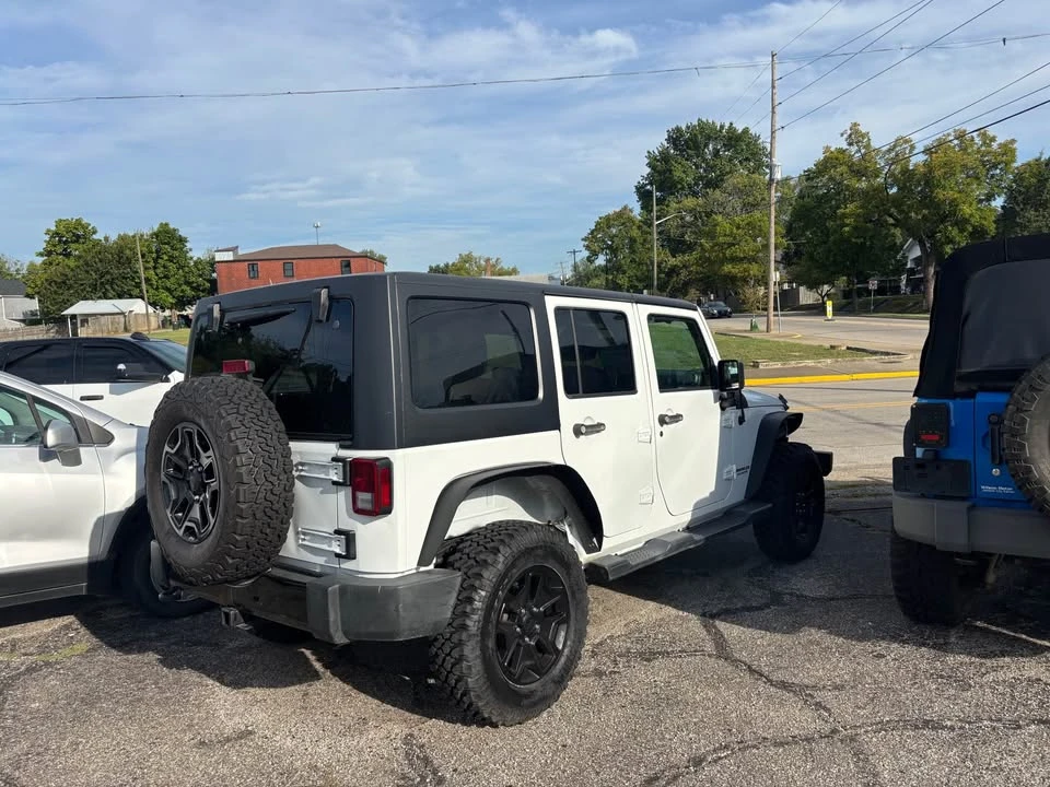 2015 Jeep JK Wrangler - Image 4 of 17