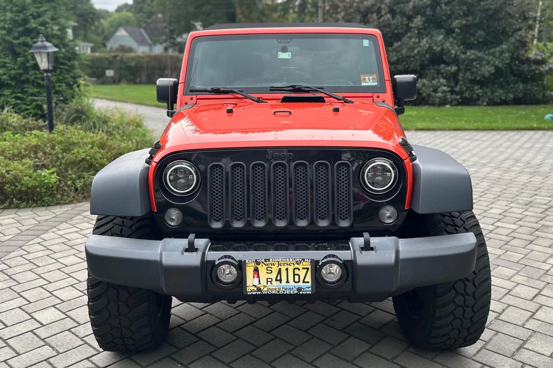 2015 Jeep JK Wrangler - Image 2 of 31