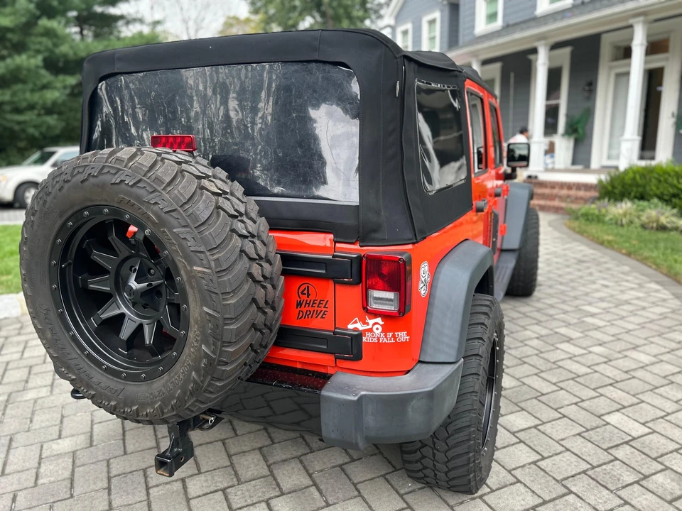 2015 Jeep JK Wrangler - Image 18 of 31