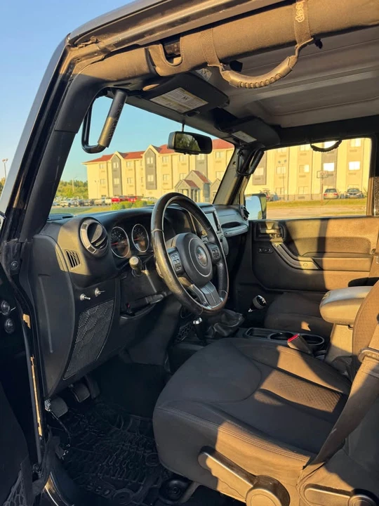 2015 Jeep JK Wrangler - Image 6 of 11
