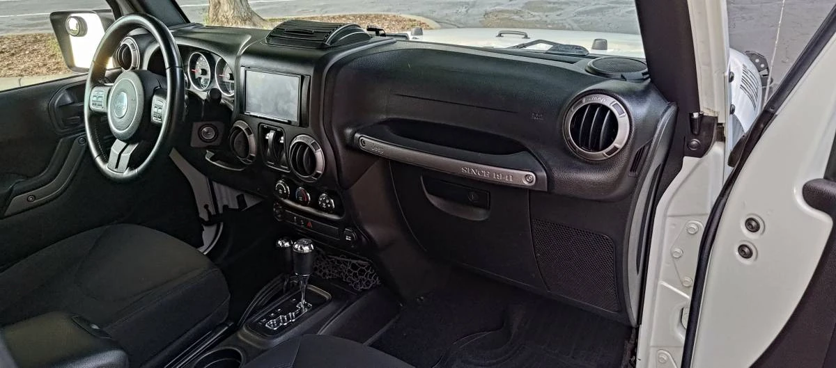 2015 Jeep JK Wrangler - Image 14 of 24